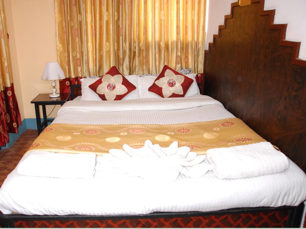 Hostal Elbrus *